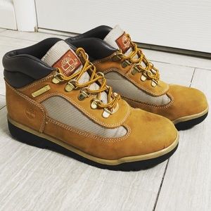 Timberland field boot icon